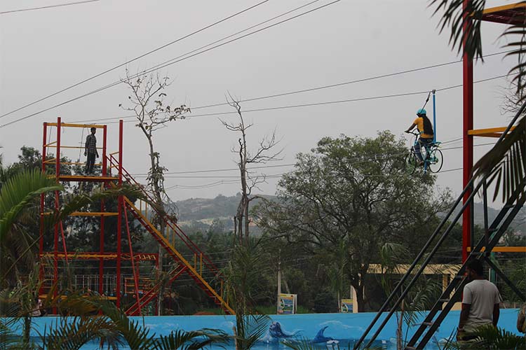 Wavepool Resort in Mysore Road - Ruppis Resort