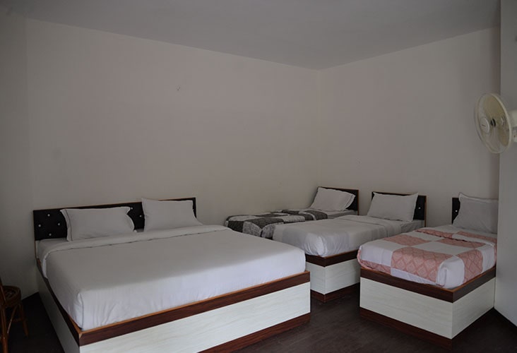 6 & 8 sharing Rooms in Resorts near Mysore Road - ruppis resort